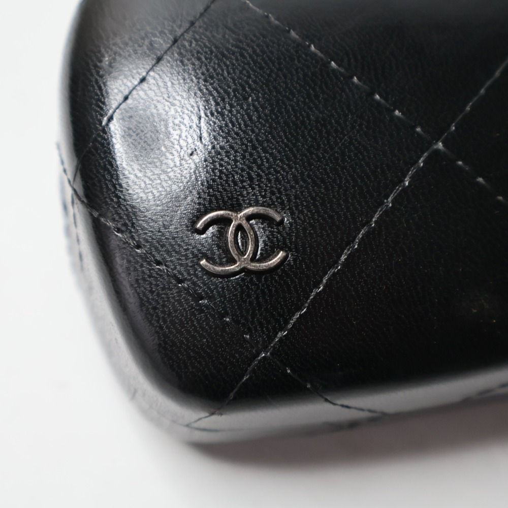Chanel Black Quilted Leather Sunglasses Case Hard‎ Shell CC Logo Clamshell Case - Picture 2 of 8